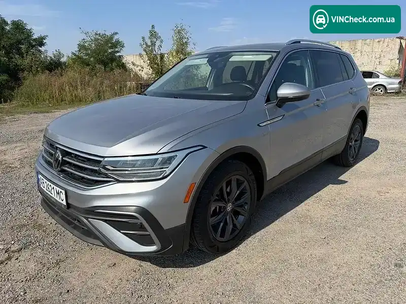 Volkswagen Tiguan 2021, фото з оголошення 1 з 18, VIN 3VV2B7AX9NM014556
