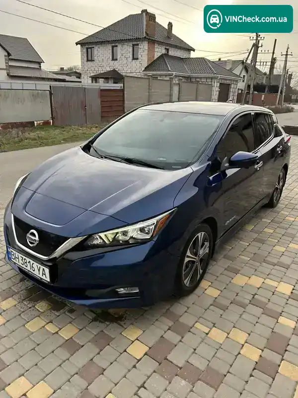 Nissan Leaf 2018, фото з оголошення 2 з 21, VIN 1N4AZ1CP3JC306480