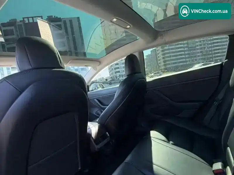 Tesla Model 3 2020, фото з оголошення 2 з 21, VIN 5YJ3E1EB6LF741578