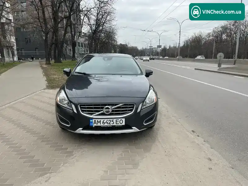 Volvo S60 2011, фото з оголошення 2 з 16, VIN YV1622FS4C2094752