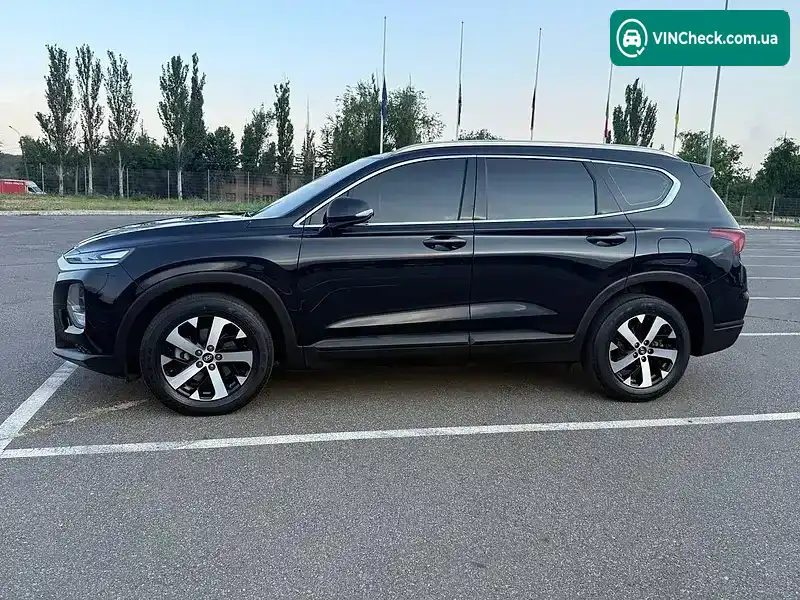 Hyundai Santa FE 2018, фото з оголошення 2 з 20, VIN KMHS281BBKU017600