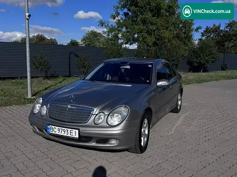 Mercedes-Benz E-Class 2004, фото з оголошення 1 з 10, VIN WDB2110061A712806
