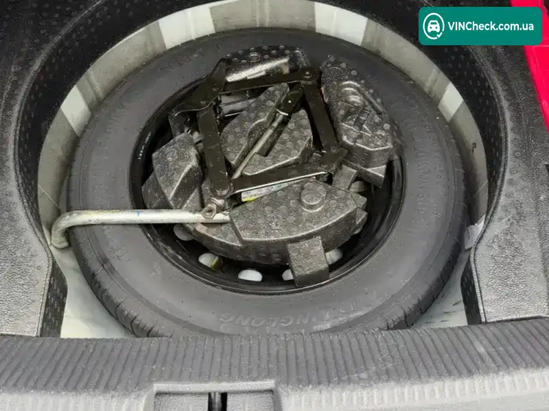 Volkswagen Passat 2021, фото з оголошення 1 з 13, VIN 1VWSA7A38MC009473