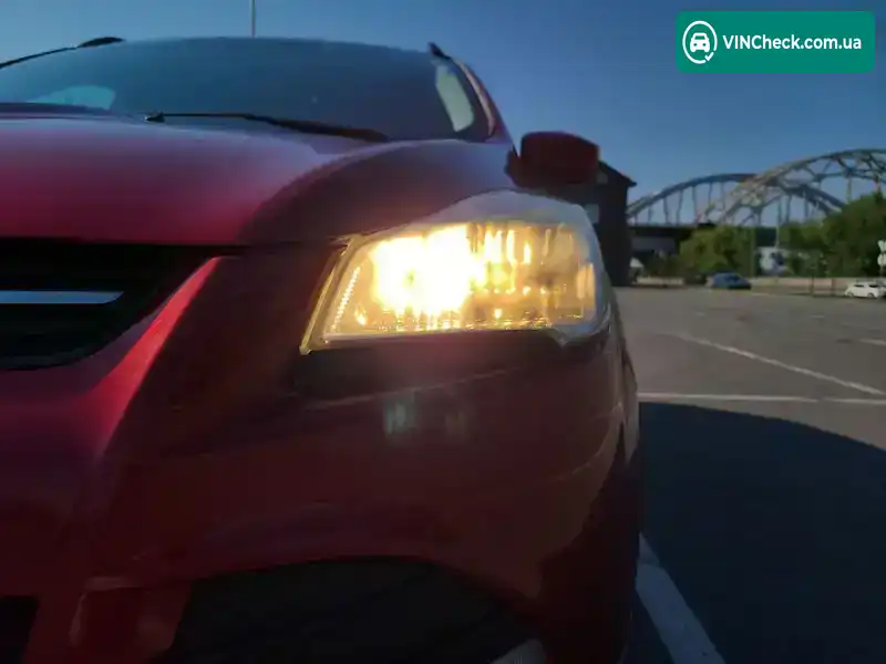 Ford Escape 2012, фото з оголошення 1 з 21, VIN 1FMCU9G99DUB70619
