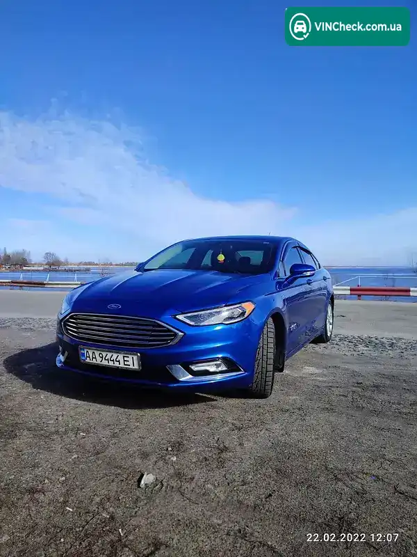 Ford Fusion 2016, фото з оголошення 2 з 20, VIN 3FA6P0PU7HR191285