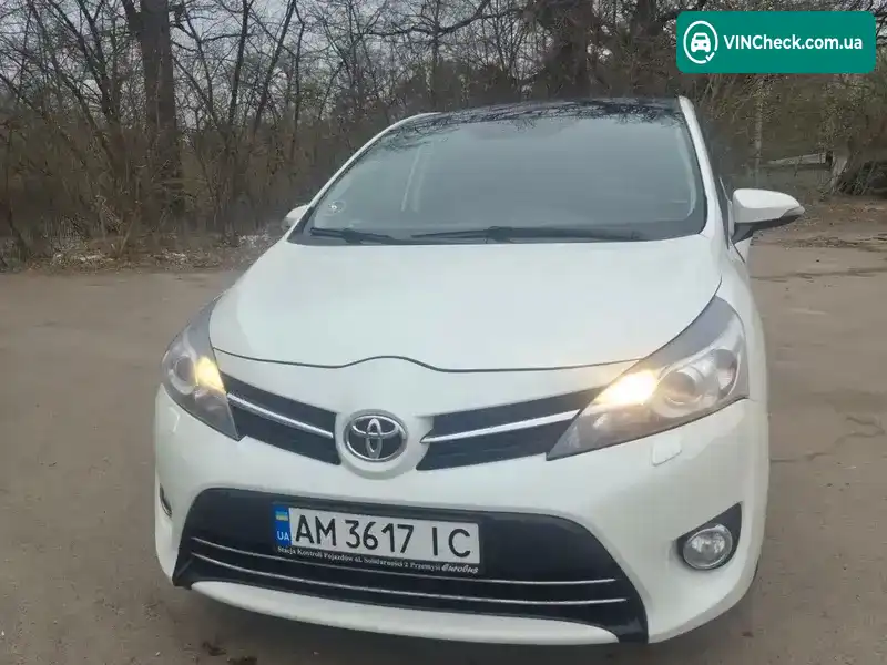 Toyota Verso 2014, фото з оголошення 1 з 10, VIN NMTDD26R80R097807
