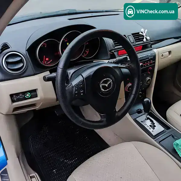 Mazda 3 2006, фото з оголошення 2 з 20, VIN JM7BK326661191230