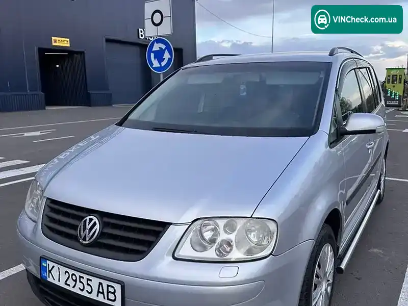 Volkswagen Touran 2004, фото з оголошення 2 з 20, VIN WVGZZZ1TZ4W154358