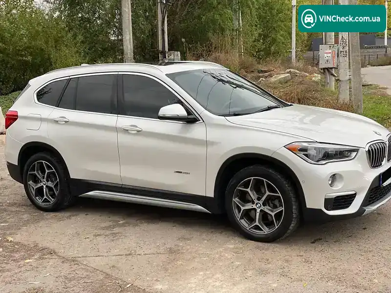 BMW X1 2017, фото з оголошення 1 з 12, VIN WBXHT3C32J5K31376