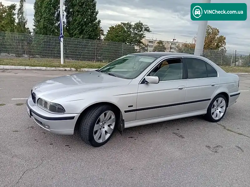 BMW 5 Series 1999, фото з оголошення 2 з 10, VIN WBADM21050GL07653