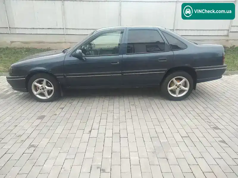 Opel Vectra 1992, фото з оголошення 2 з 17, VIN W0L000087N5010480