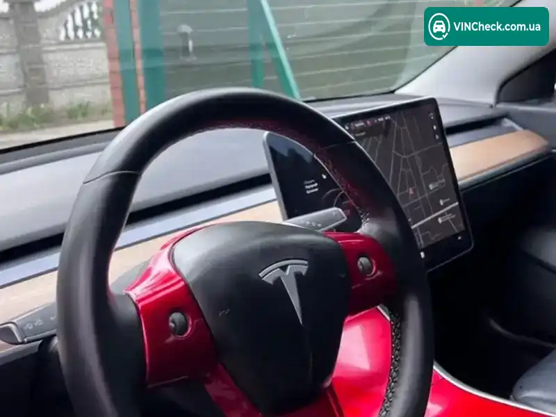 Tesla Model 3 2019, фото з оголошення 2 з 18, VIN 5YJ3E1EA1LF629729