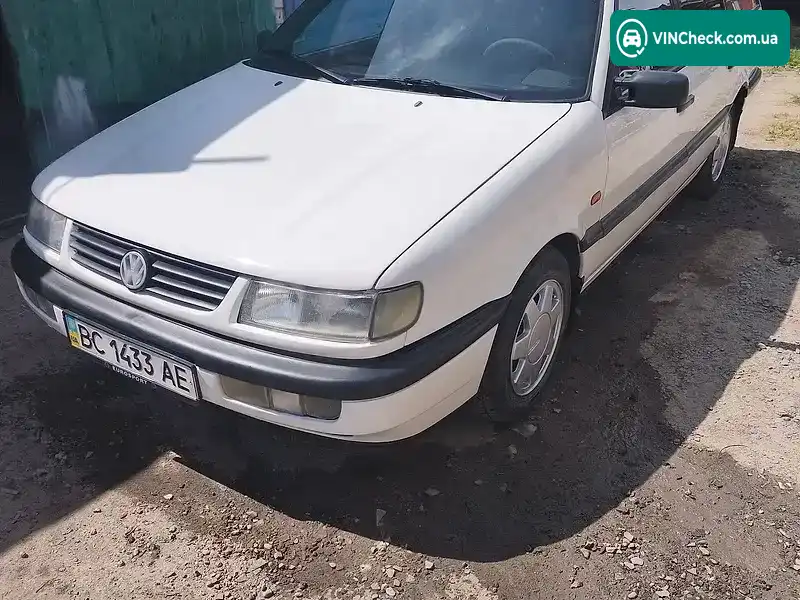 Volkswagen Passat 1994, фото з оголошення 2 з 20, VIN WVWZZZ3AZRE082827