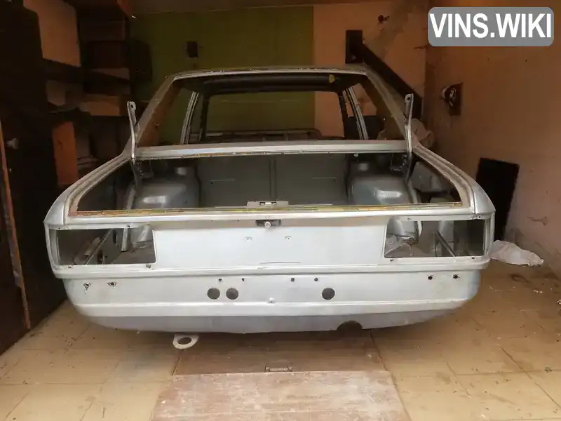BMW 5 Series 1981, фото з оголошення 1 з 8, VIN WBACH5100B4894480