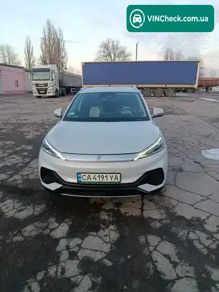 BYD Yuan 2023, фото з оголошення 1 з 12, VIN LGXCE4CB2P2064982