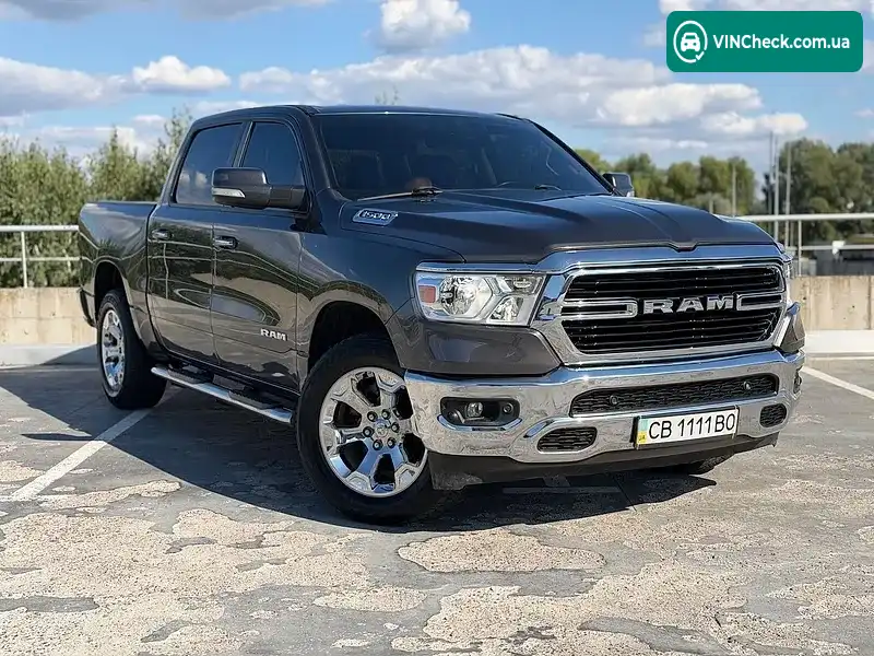 Ram 1500 2019, фото з оголошення 1 з 18, VIN 1C6RRFFG1LN113846
