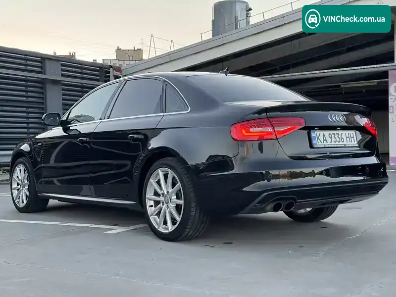 Audi A4 2015, фото з оголошення 2 з 21, VIN WAUBFAFL6GN012484