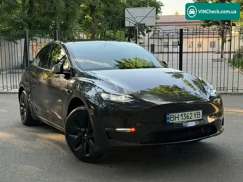 Tesla Model Y 2024, фото з оголошення 1 з 20, VIN 7SAYGDED0RF204882