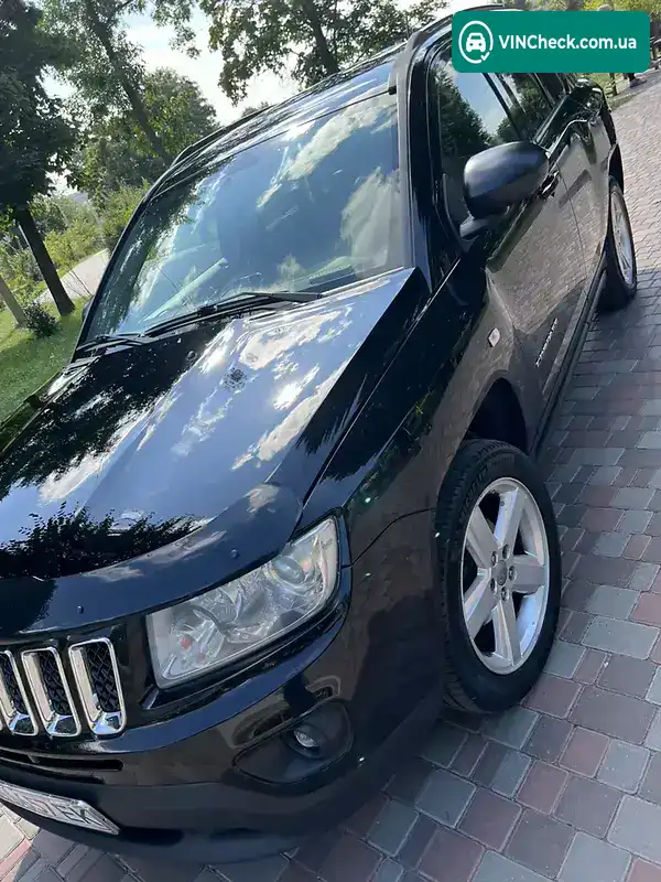 Jeep Compass 2011, фото з оголошення 2 з 20, VIN 1C4NJDCB6CD501821