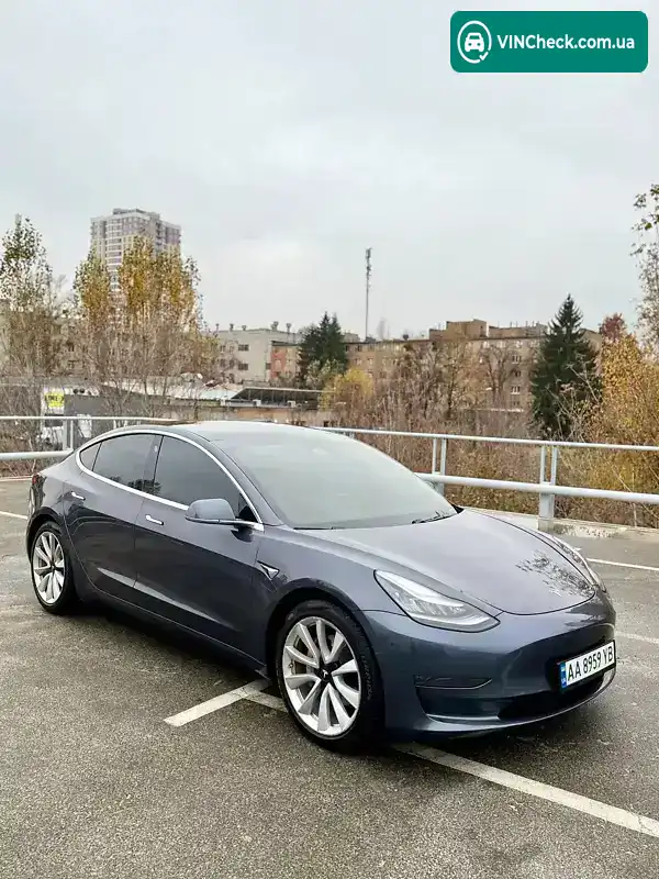 Tesla Model 3 2019, фото з оголошення 1 з 20, VIN 5YJ3E1EB2KF194582