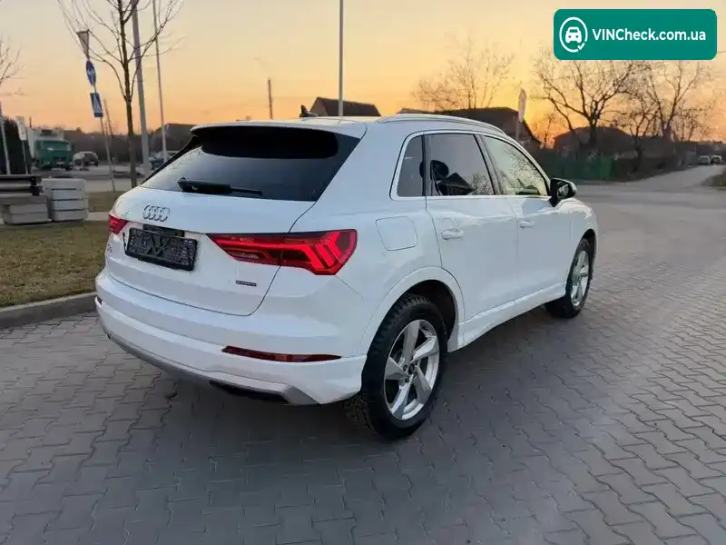 Audi Q3 2021, фото з оголошення 2 з 20, VIN WA1AUCF31M1089938