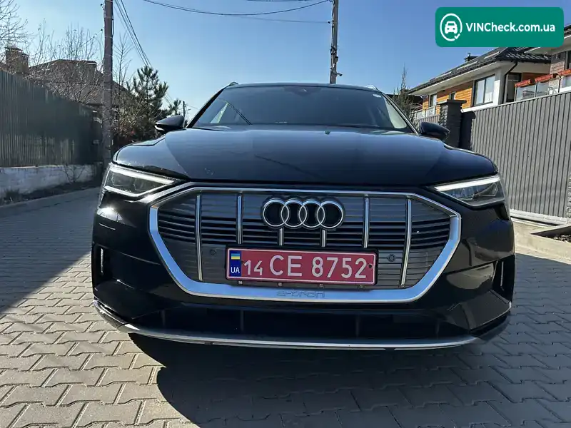 Audi e-tron 2019, фото з оголошення 2 з 20, VIN WAUZZZGEXLB014982