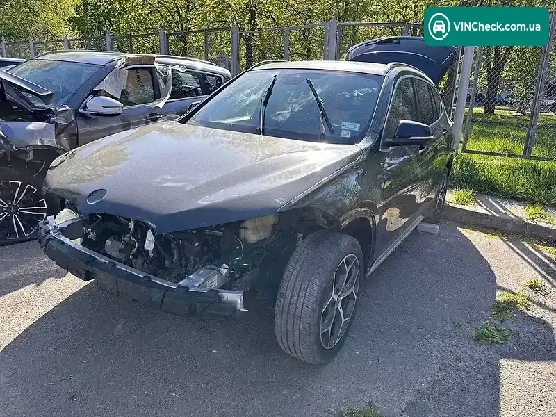 BMW X1 2018, фото з оголошення 2 з 13, VIN WBXHT3C59K5L36158
