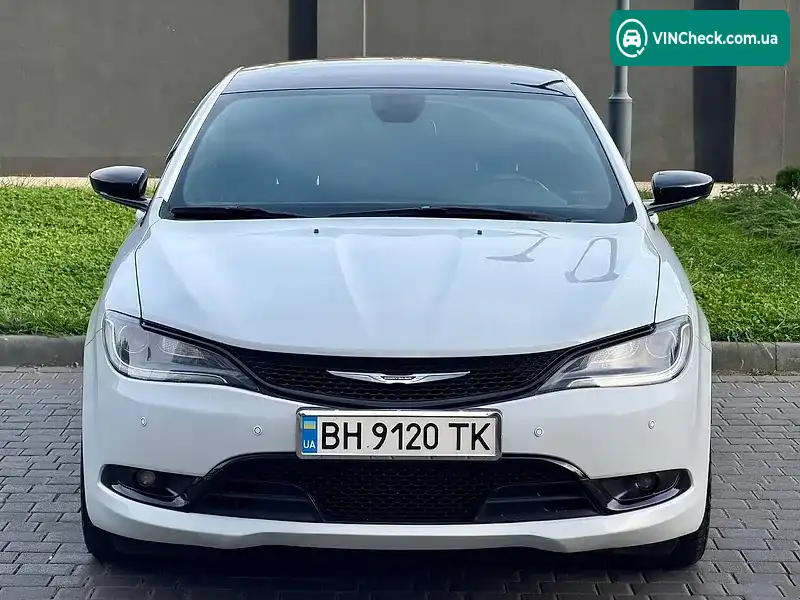 Chrysler 200 2015, фото з оголошення 1 з 20, VIN 1C3CCCBB5FN682040
