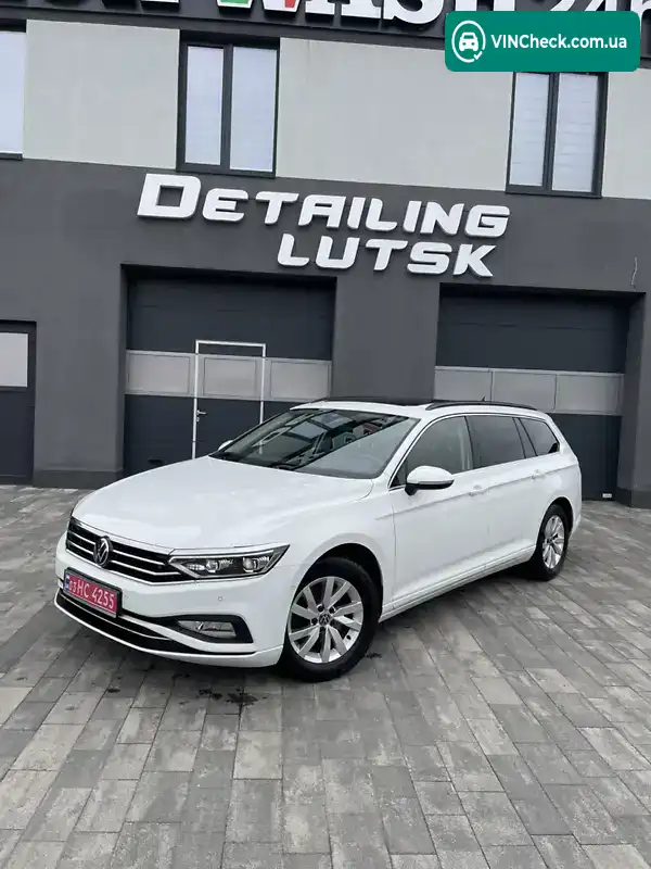 Volkswagen Passat 2021, фото з оголошення 2 з 16, VIN WVWZZZ3CZNE025686