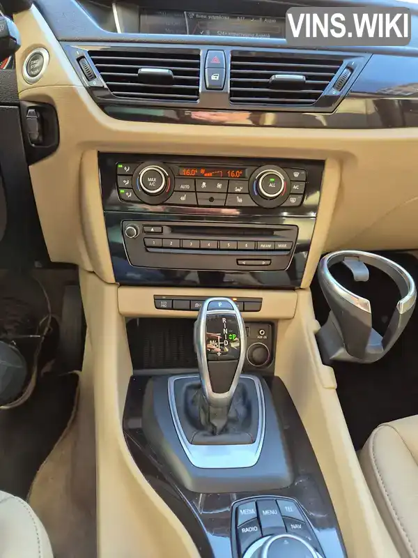BMW X1 2012, фото з оголошення 2 з 10, VIN WBAVL1C52DVR82663