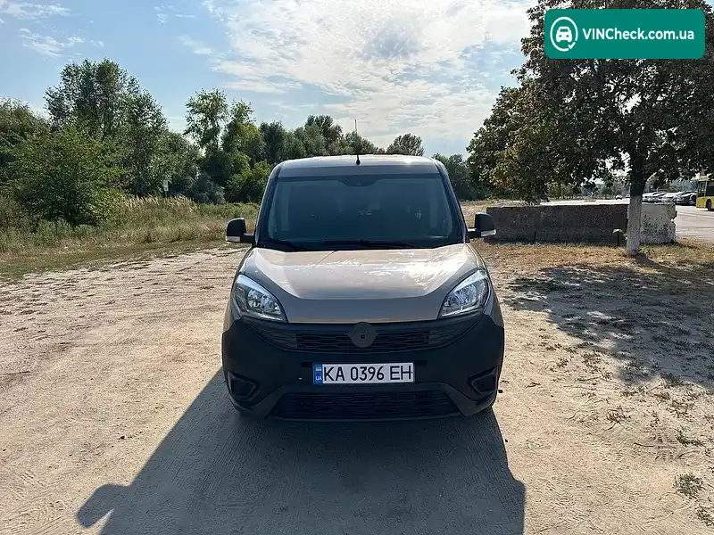 Fiat Doblo 2021, фото з оголошення 2 з 11, VIN ZFA26300006U29043