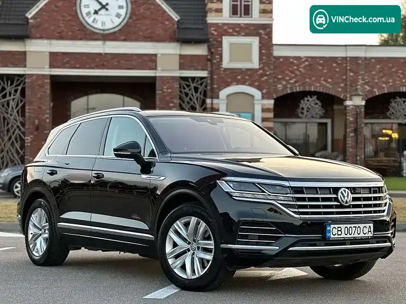 Volkswagen Touareg 2018, фото з оголошення 1 з 20, VIN WVGZZZCRZKD002839