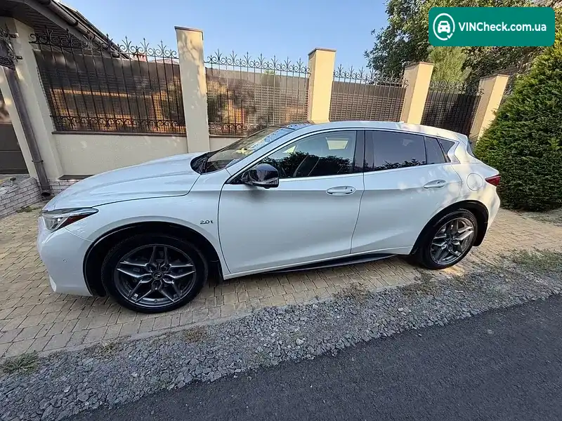 Infiniti QX30 2017, фото з оголошення 2 з 20, VIN SJKCH5CP7JA048275
