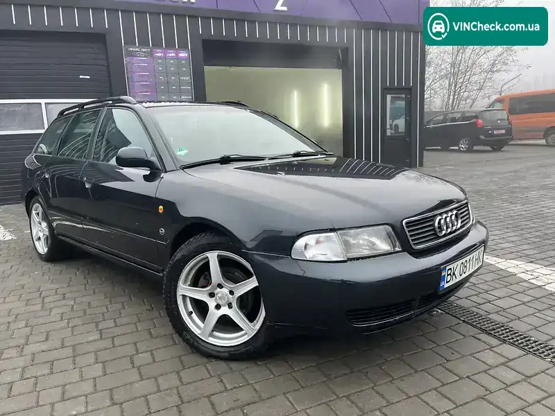 Audi A4 1997, фото з оголошення 1 з 9, VIN WAUZZZ8DZVA167561