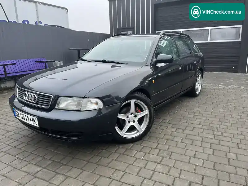 Audi A4 1997, фото з оголошення 2 з 9, VIN WAUZZZ8DZVA167561