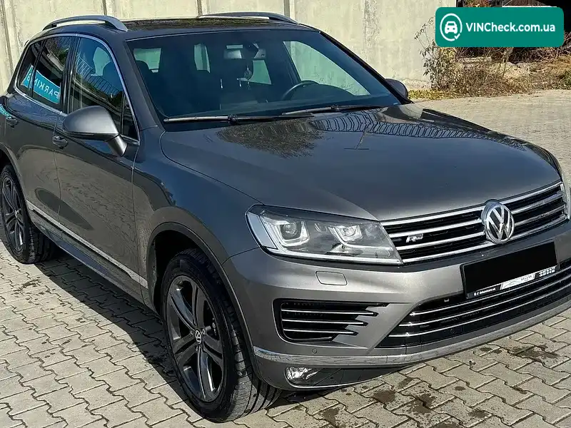 Volkswagen Touareg 2015, фото з оголошення 1 з 18, VIN WVGZZZ7PZGD021684
