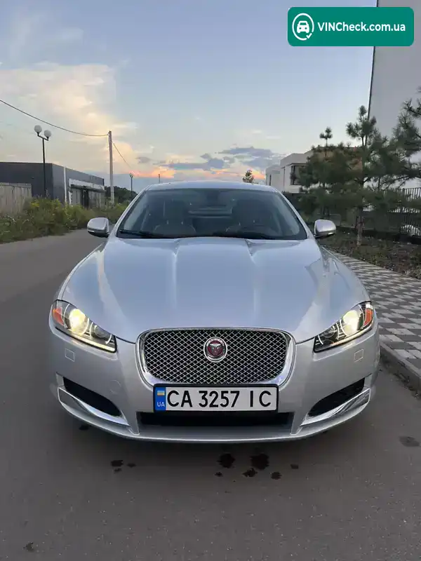 Jaguar XF 2013, фото з оголошення 2 з 20, VIN SAJWA0E76D8S91027