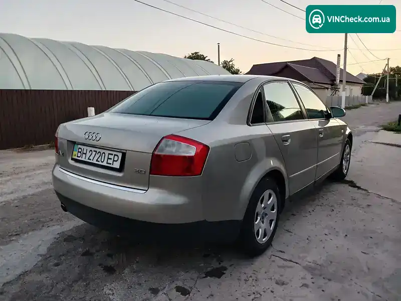 Audi A4 2004, фото з оголошення 2 з 21, VIN WAUZZZ8E75Z048581