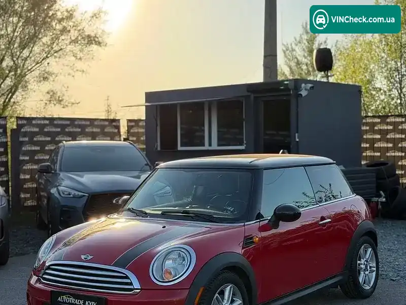 MINI Hatch 2010, фото з оголошення 1 з 11, VIN WMWSU3C53BT099675