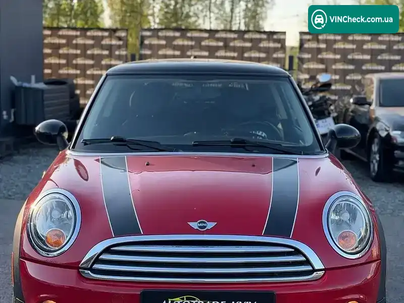MINI Hatch 2010, фото з оголошення 2 з 11, VIN WMWSU3C53BT099675
