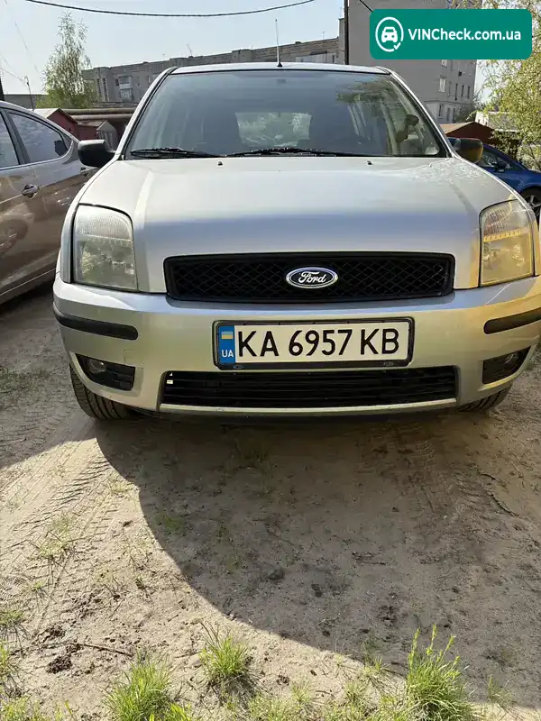 Ford Fusion 2004, фото з оголошення 1 з 20, VIN WF0UXXGAJU4B73560