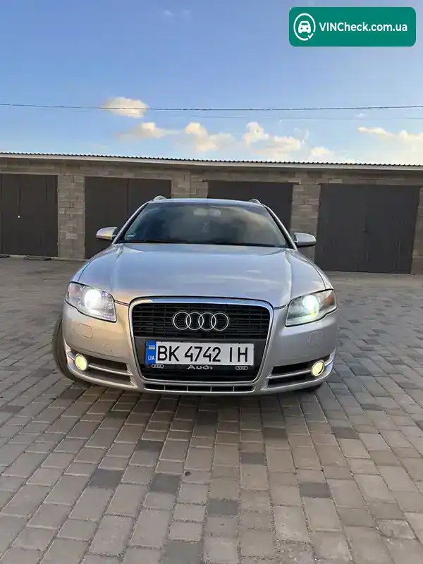 Audi A4 2006, фото з оголошення 2 з 21, VIN WAUZZZ8E96A223462