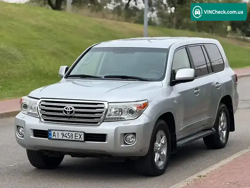 Toyota Land Cruiser 2011, фото з оголошення 1 з 12, VIN JTMCV05J504066634