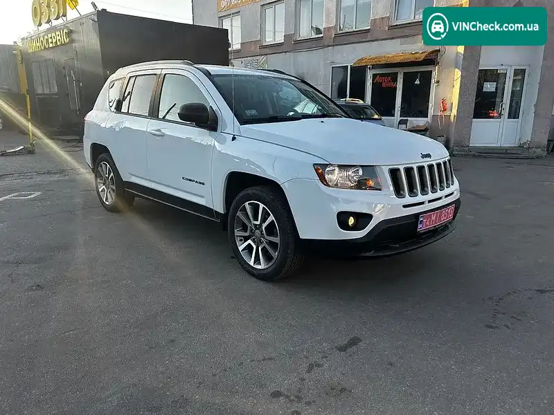 Jeep Compass 2016, фото з оголошення 2 з 14, VIN 1C4NJCBA3GD591132