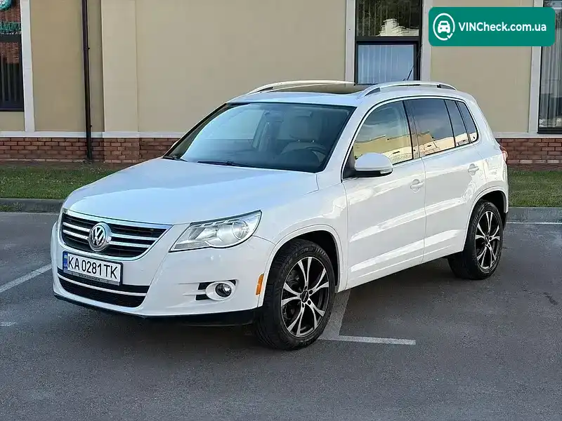 Volkswagen Tiguan 2010, фото з оголошення 1 з 20, VIN WVGAV7AXXAW517195