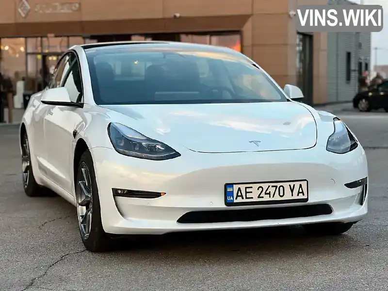 Tesla Model 3 2020, фото з оголошення 2 з 11, VIN 5YJ3E1EB8MF872366