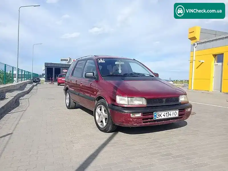 Mitsubishi Space Wagon 1993, фото з оголошення 1 з 16, VIN JMBLNN38WPZ300141