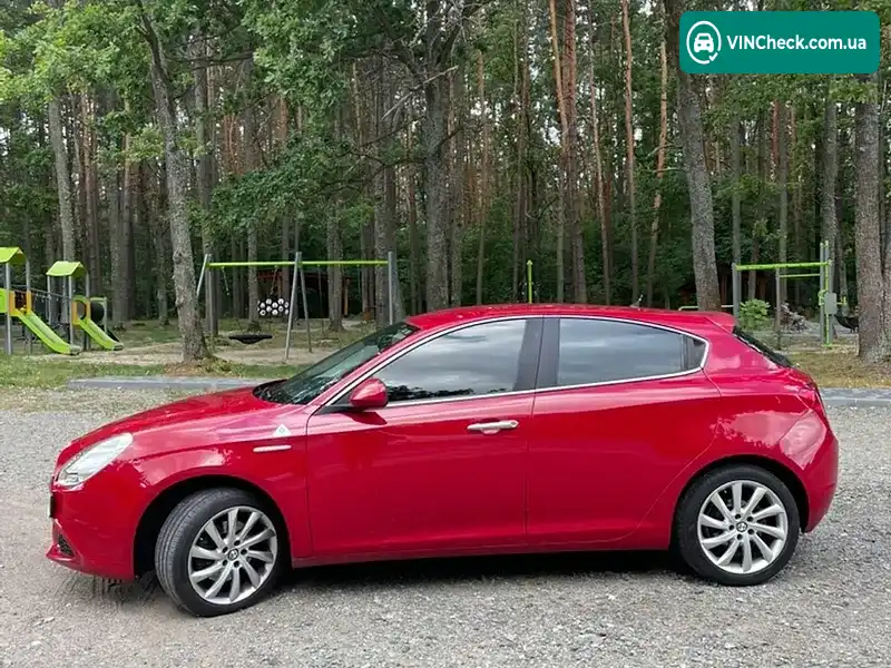 Alfa Romeo Giulietta 2012, фото з оголошення 1 з 18, VIN ZAR94000007185172