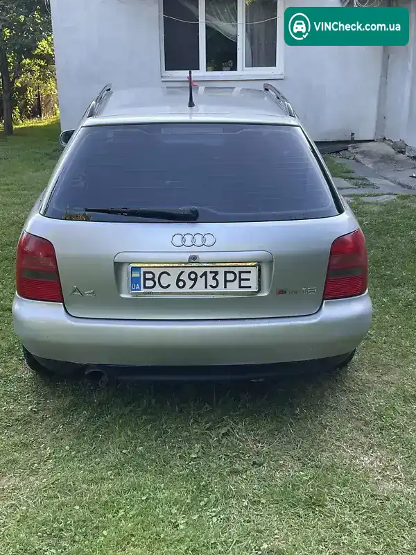 Audi A4 1998, фото з оголошення 2 з 10, VIN WAUZZZ8DZWA045238