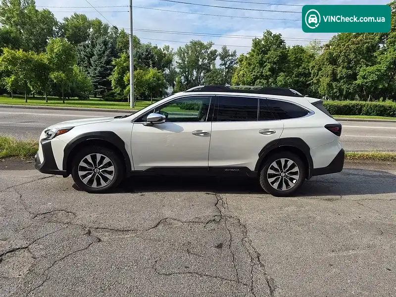 Subaru Outback 2023, фото з оголошення 1 з 20, VIN 4S4BTGPD3P3194626